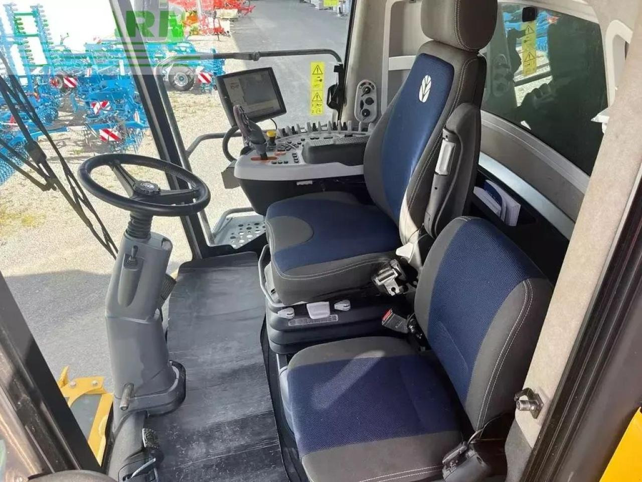 New Holland cr8.90 - Зернозбиральний комбайн: фото 5 New Holland cr8.90 - Зернозбиральний комбайн: фото 5