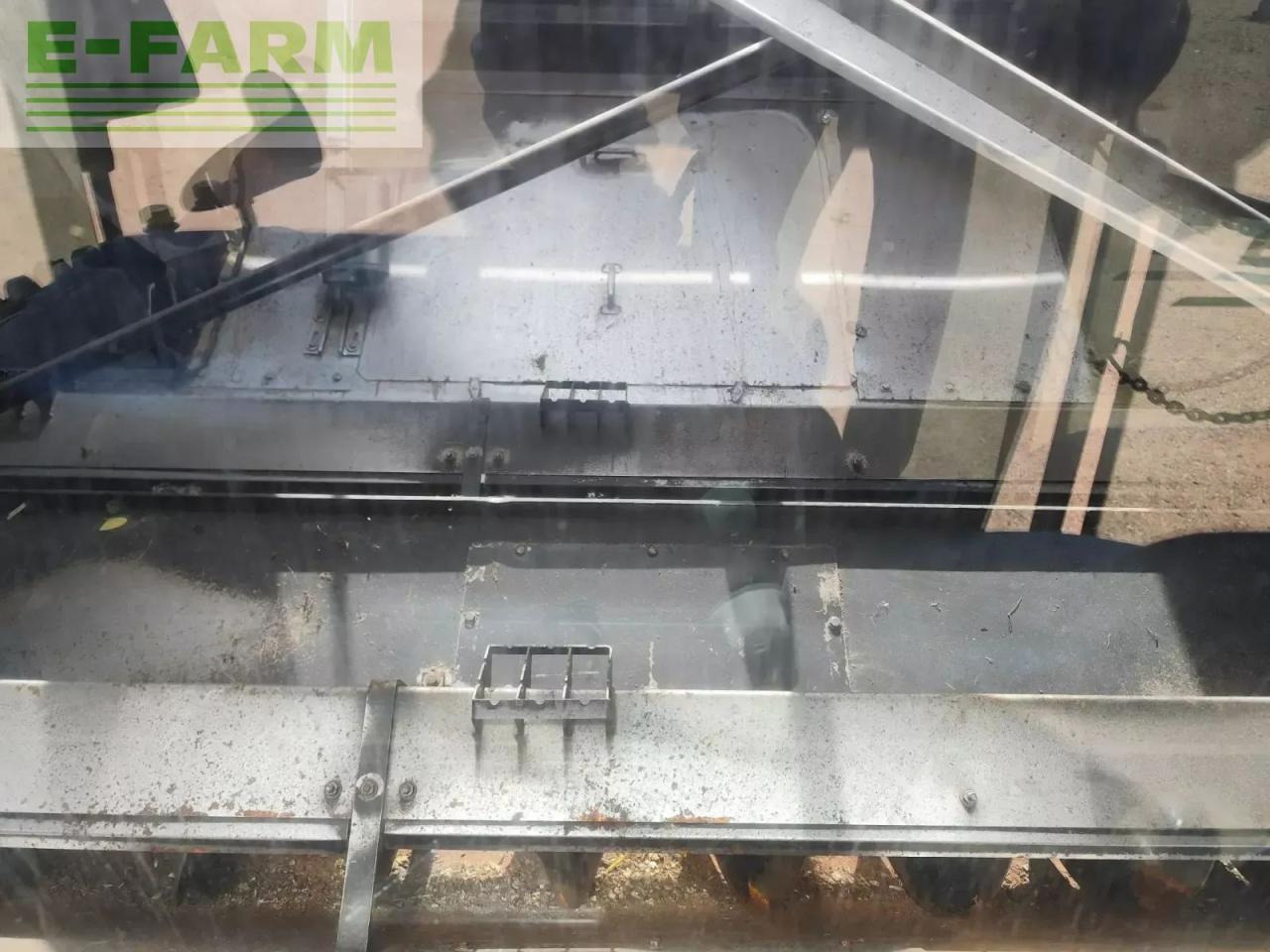 New Holland cr9080 - Зернозбиральний комбайн: фото 5 New Holland cr9080 - Зернозбиральний комбайн: фото 5