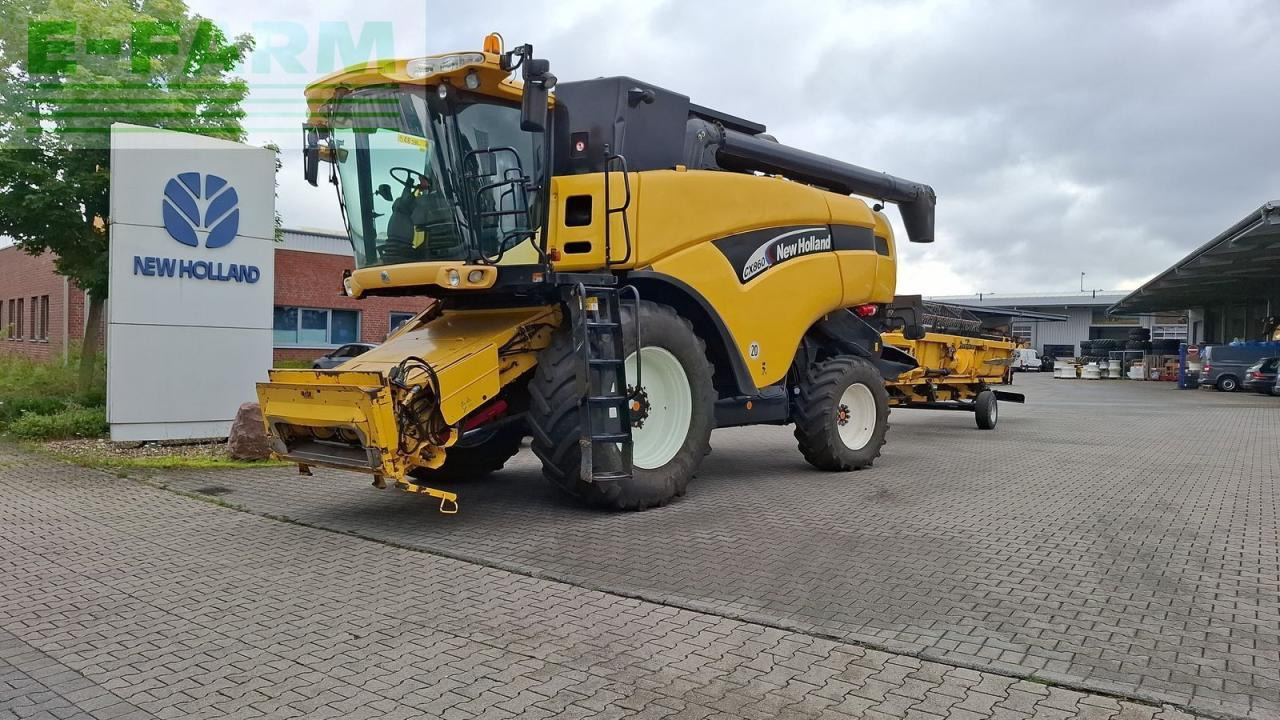 New Holland cx 860 / cx860 4x4 allrad - Зернозбиральний комбайн: фото 1 New Holland cx 860 / cx860 4x4 allrad - Зернозбиральний комбайн: фото 1