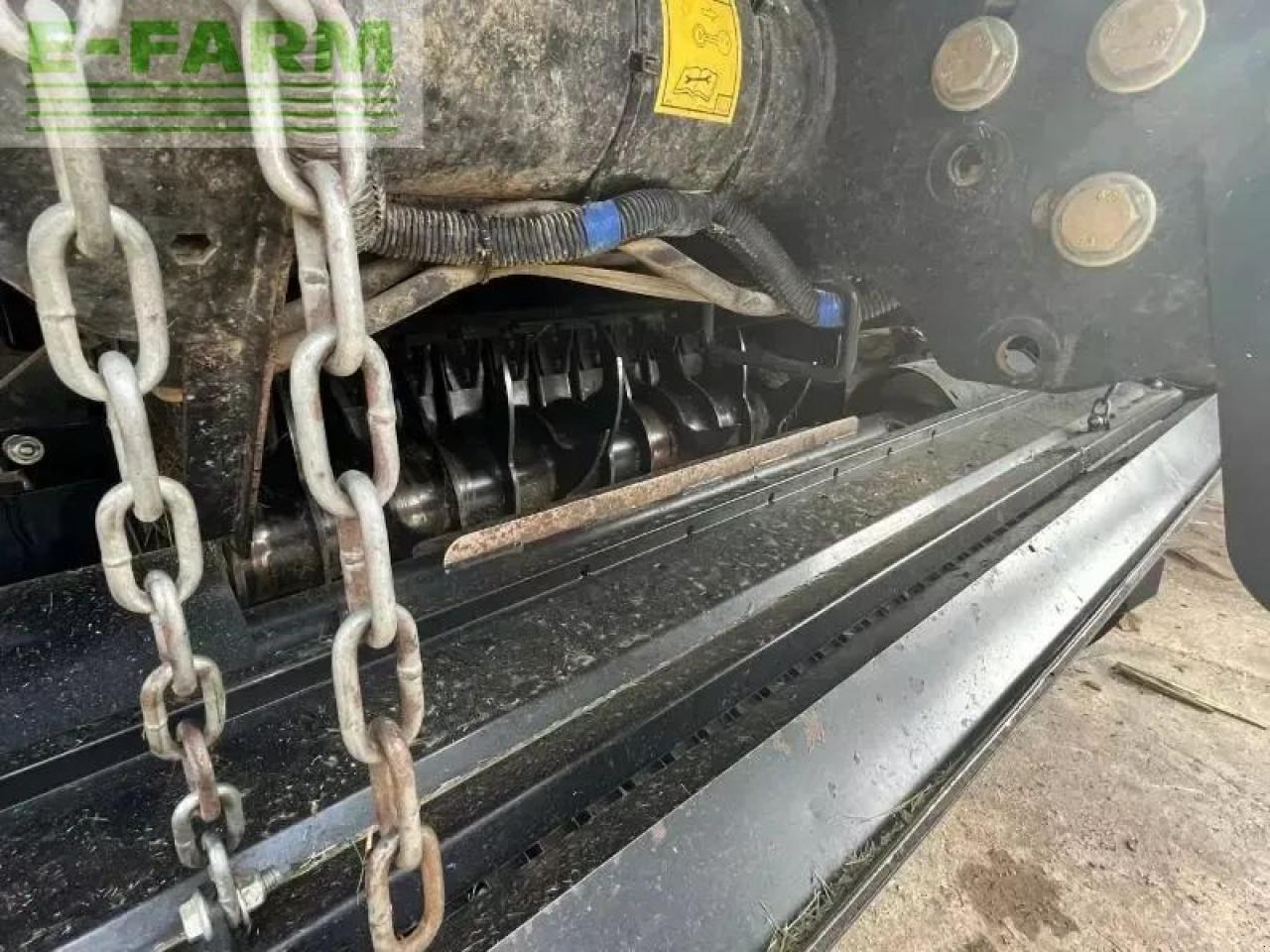 New Holland roll belt 180 - Прес-підбирач тюковий: фото 4 New Holland roll belt 180 - Прес-підбирач тюковий: фото 4