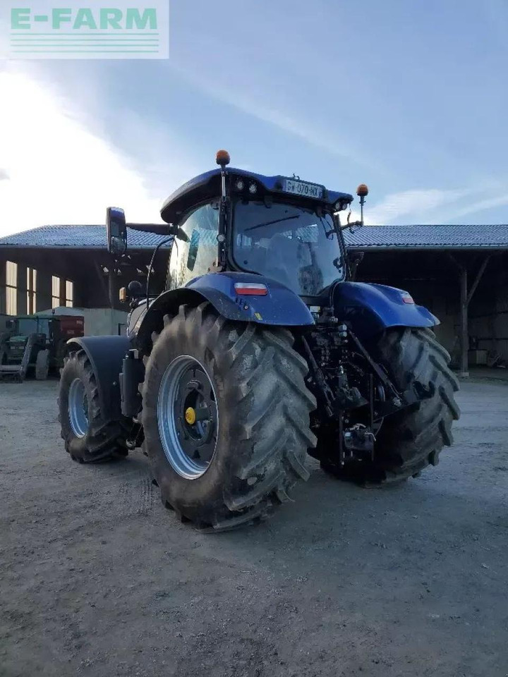 New Holland t.7 270 ac - Трактор: фото 2 New Holland t.7 270 ac - Трактор: фото 2