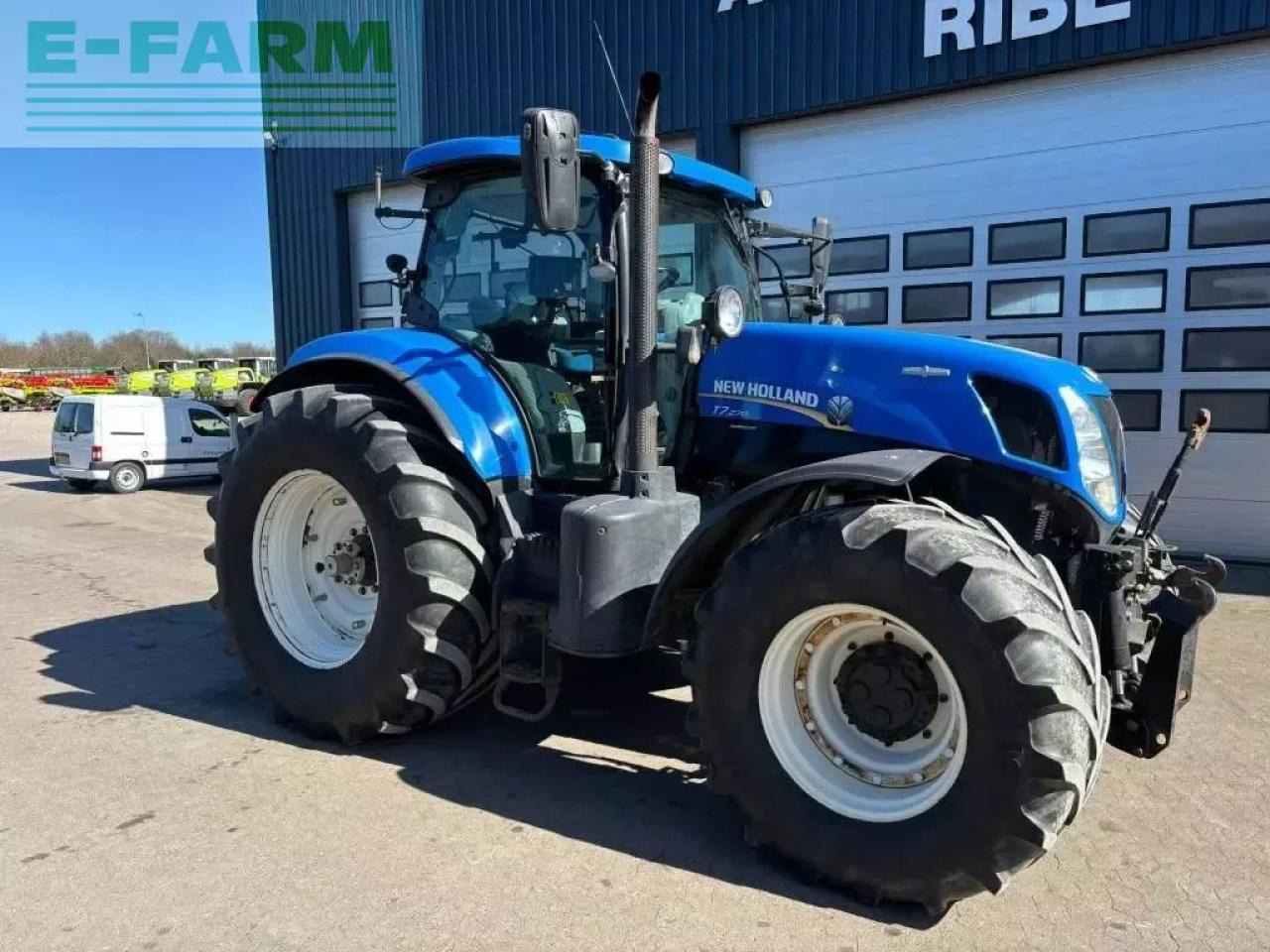 New Holland t 7.270 ac - Трактор: фото 3 New Holland t 7.270 ac - Трактор: фото 3
