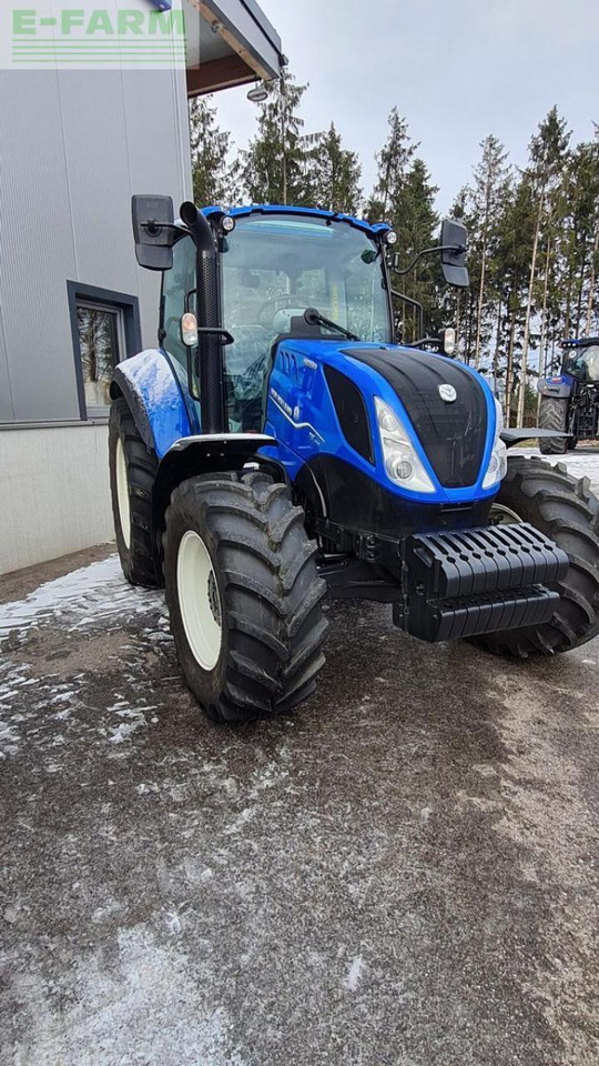 New Holland t5.100 electro command (stufe v) - Трактор: фото 2 New Holland t5.100 electro command (stufe v) - Трактор: фото 2