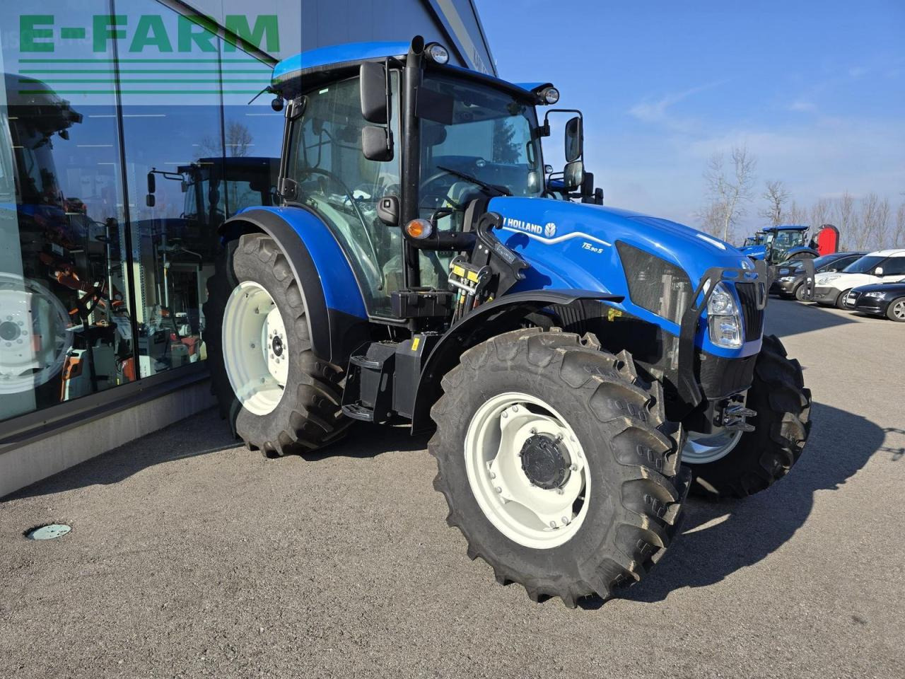 New Holland t5.90s - Трактор: фото 5 New Holland t5.90s - Трактор: фото 5