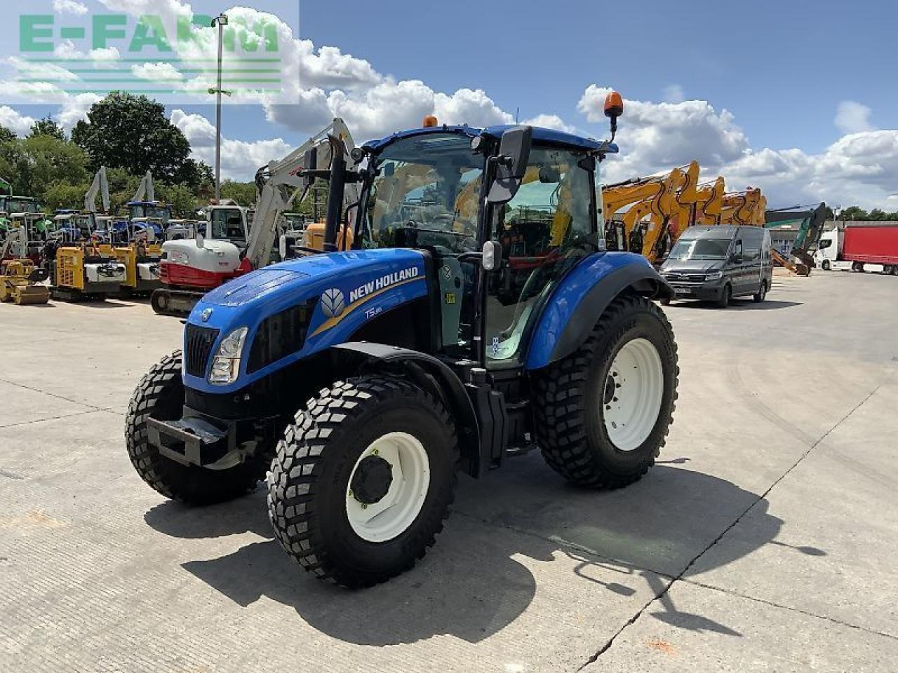 New Holland t5.95 tractor (st23758) - Трактор: фото 4 New Holland t5.95 tractor (st23758) - Трактор: фото 4
