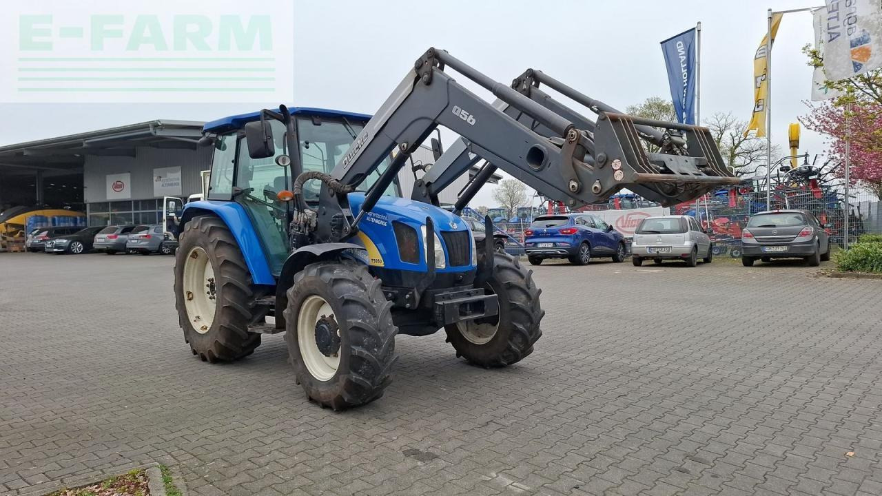 New Holland t5050 - Трактор: фото 3 New Holland t5050 - Трактор: фото 3
