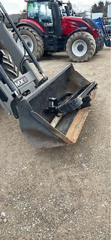 New Holland t6.160 dc - Трактор: фото 3 New Holland t6.160 dc - Трактор: фото 3