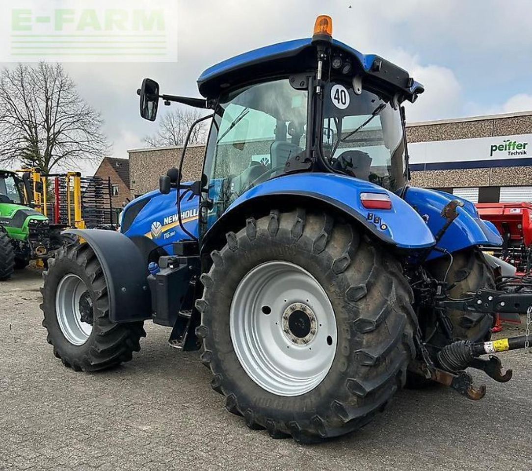 New Holland t6.180 ec - Трактор: фото 3 New Holland t6.180 ec - Трактор: фото 3