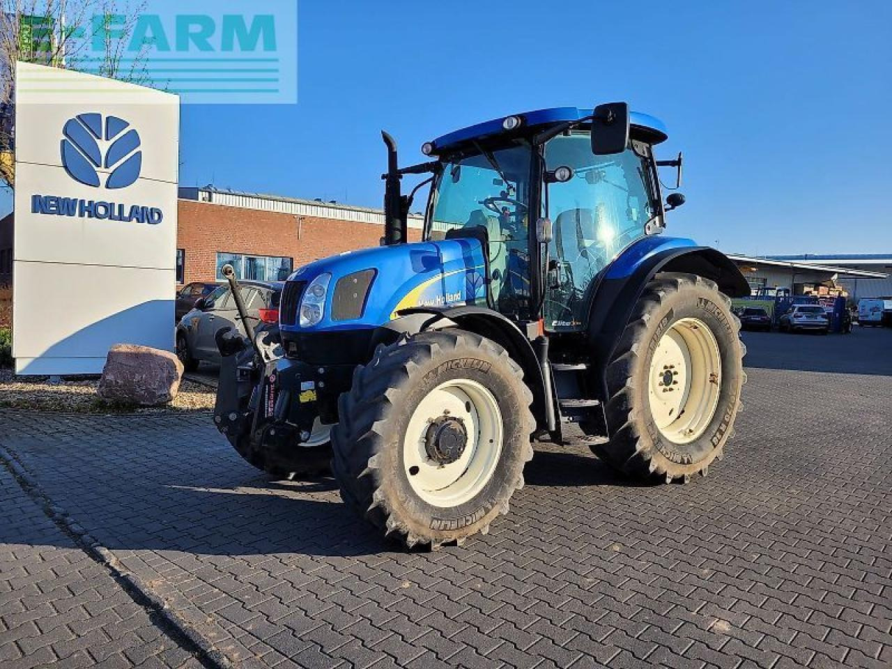New Holland t6020 elite Elite - Трактор: фото 2 New Holland t6020 elite Elite - Трактор: фото 2