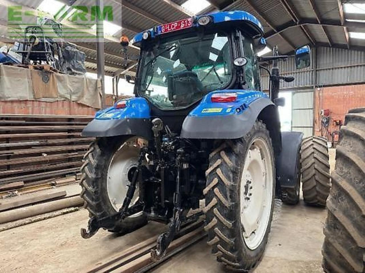 New Holland t6030 - Трактор: фото 4 New Holland t6030 - Трактор: фото 4