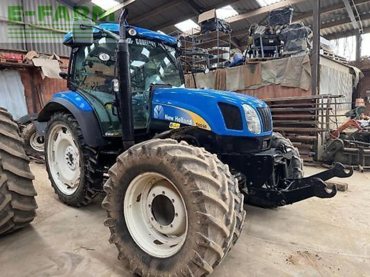 New Holland t6030 - Трактор: фото 2 New Holland t6030 - Трактор: фото 2