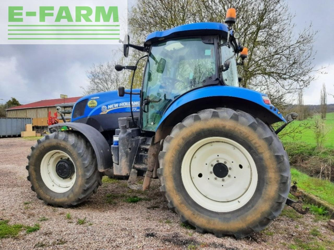 New Holland t7.185 - Трактор: фото 5 New Holland t7.185 - Трактор: фото 5