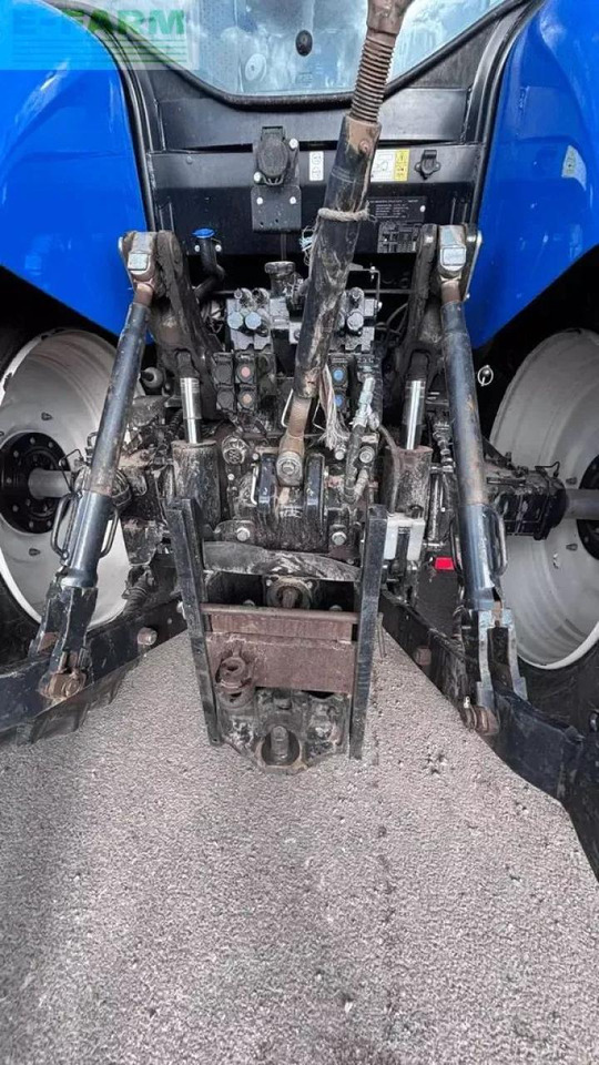 New Holland t7.195s pc s5 S - Трактор: фото 3 New Holland t7.195s pc s5 S - Трактор: фото 3