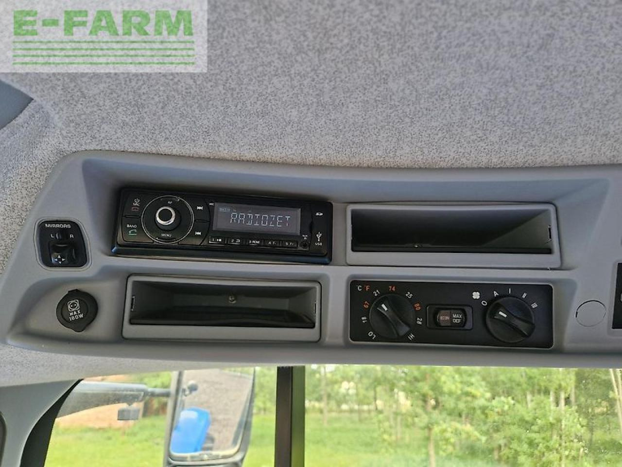 Трактор New Holland t7.200 autocommand: фото 14