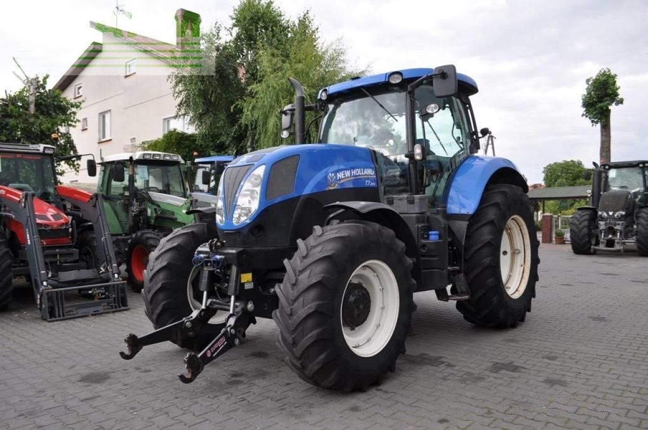 New Holland t7.200 rangecommand / price with tax / - Трактор: фото 1 New Holland t7.200 rangecommand / price with tax / - Трактор: фото 1