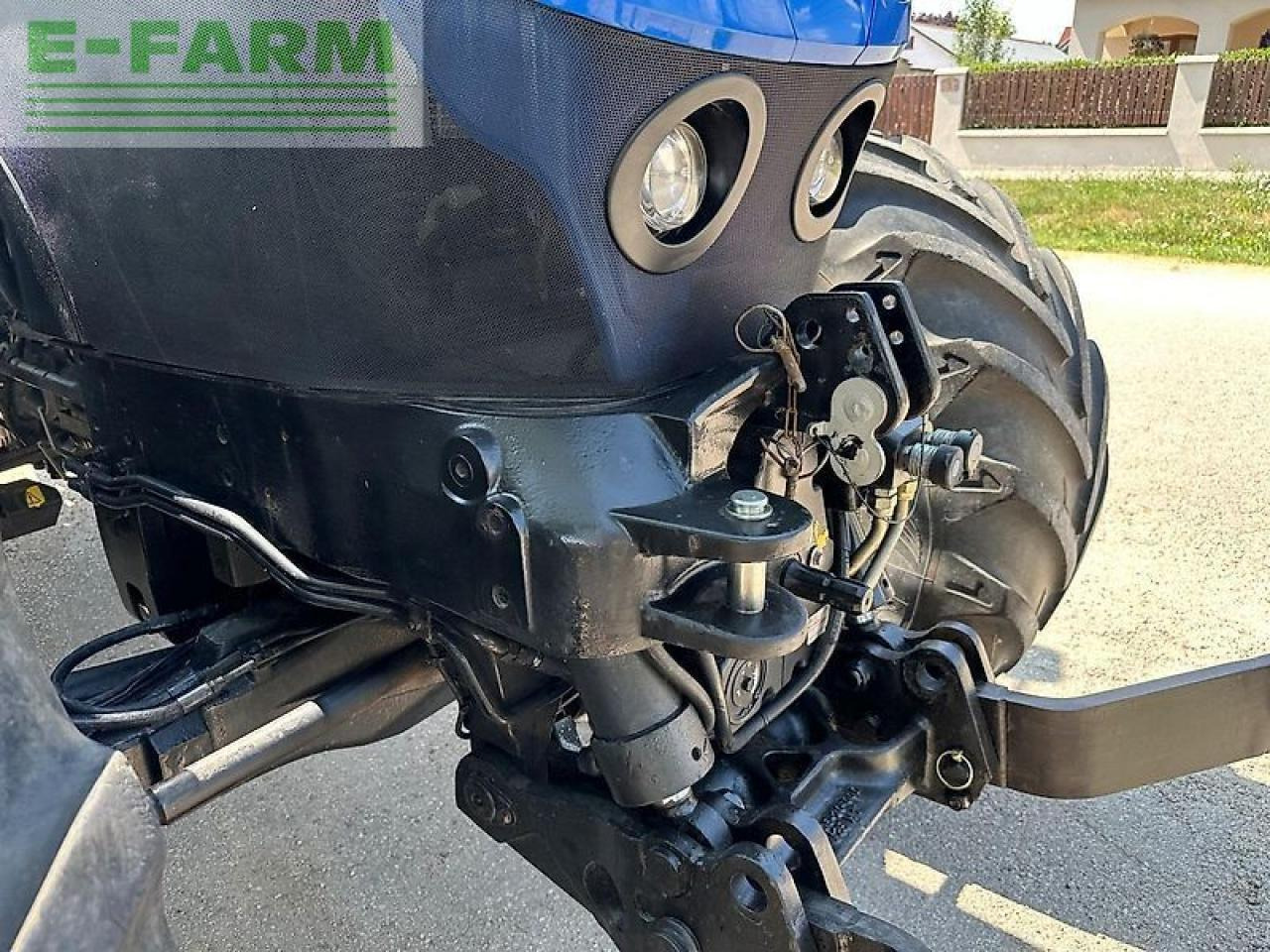Трактор New Holland t7.210: фото 28