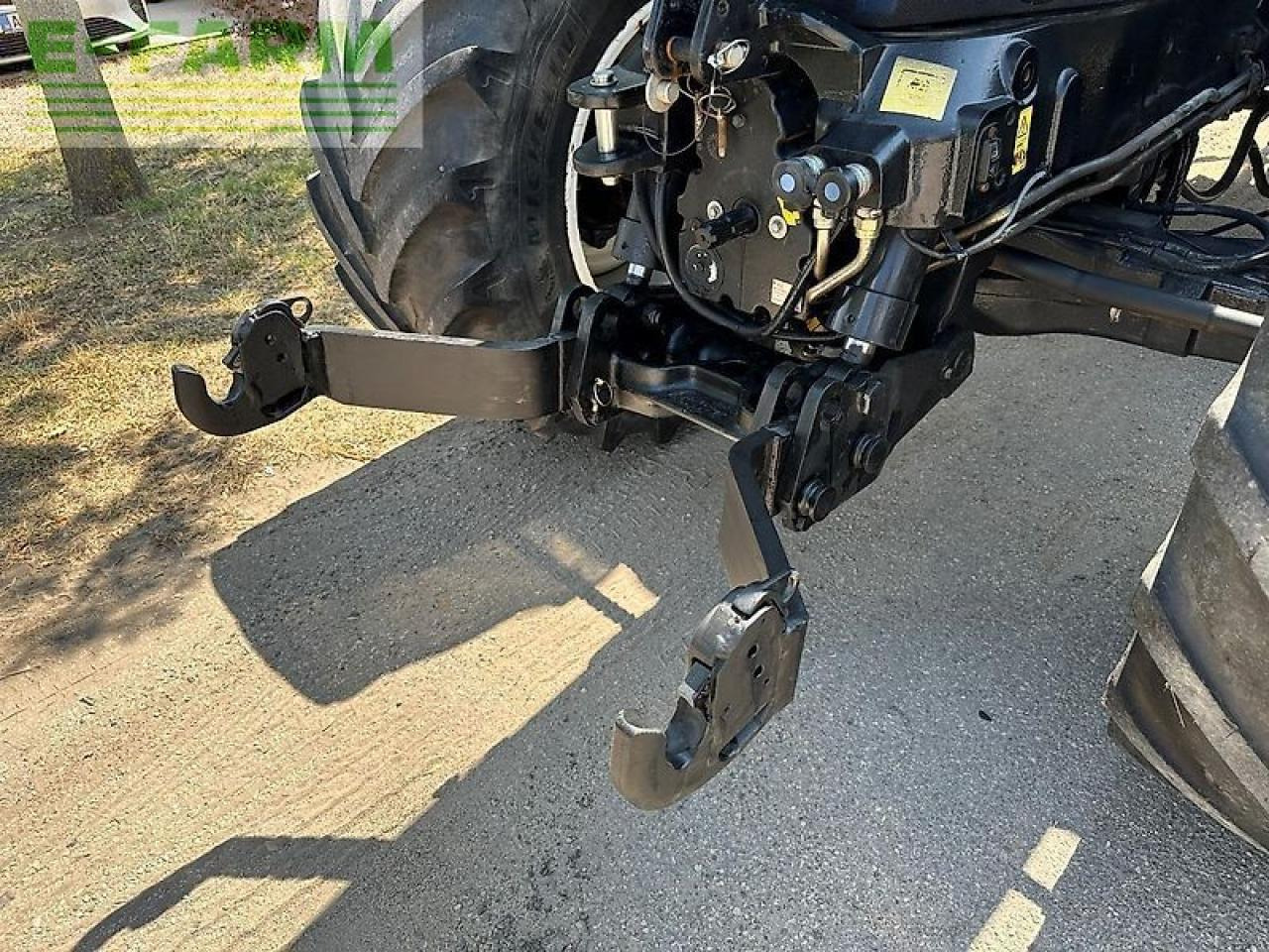 Трактор New Holland t7.210: фото 9