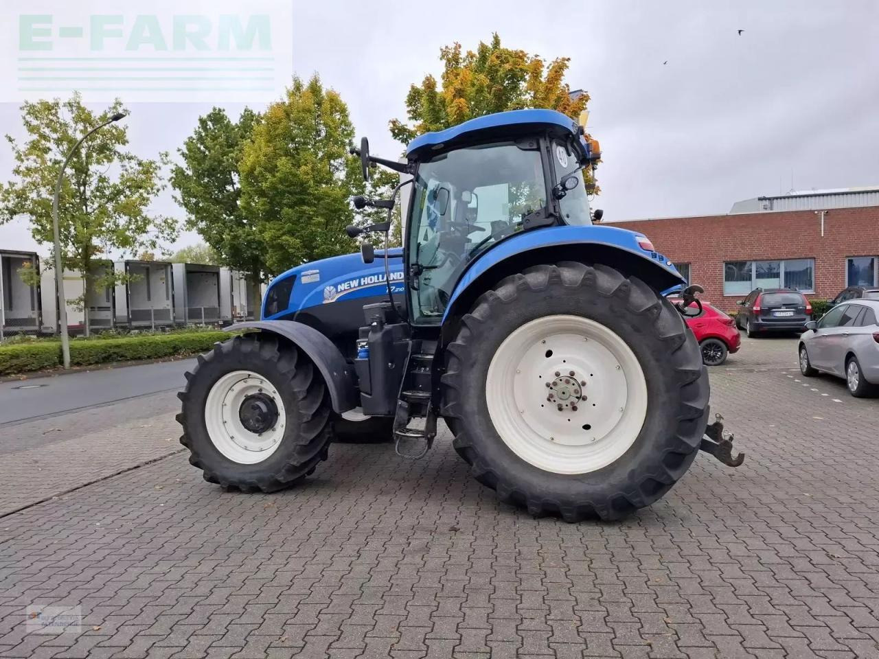 Трактор New Holland t7.210 ac: фото 7 Трактор New Holland t7.210 ac: фото 7