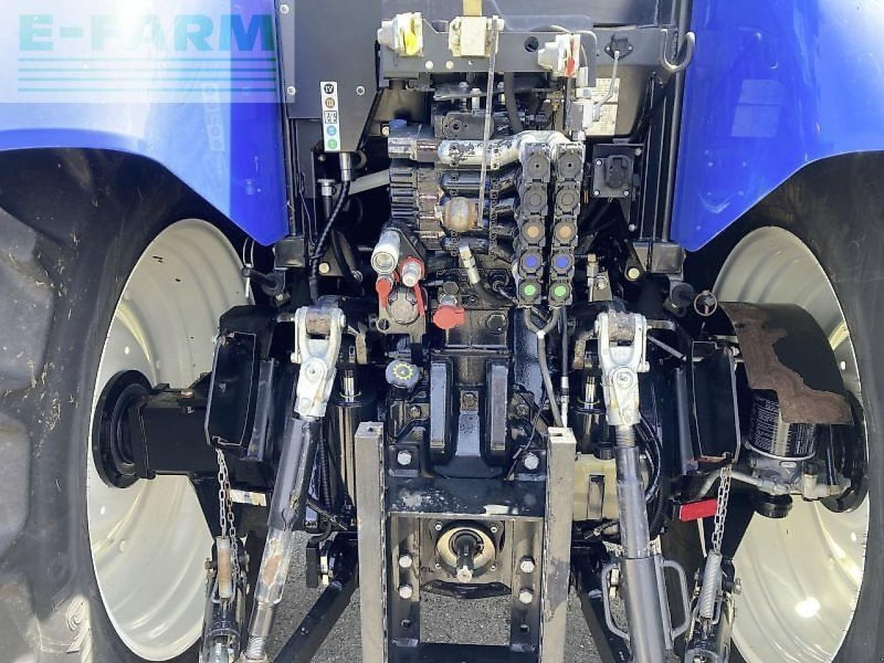 Трактор New Holland t7 210 autocommand: фото 10