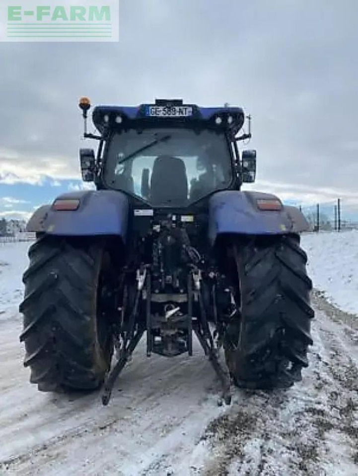 New Holland t7.210 autocommand blue power - Трактор: фото 5 New Holland t7.210 autocommand blue power - Трактор: фото 5