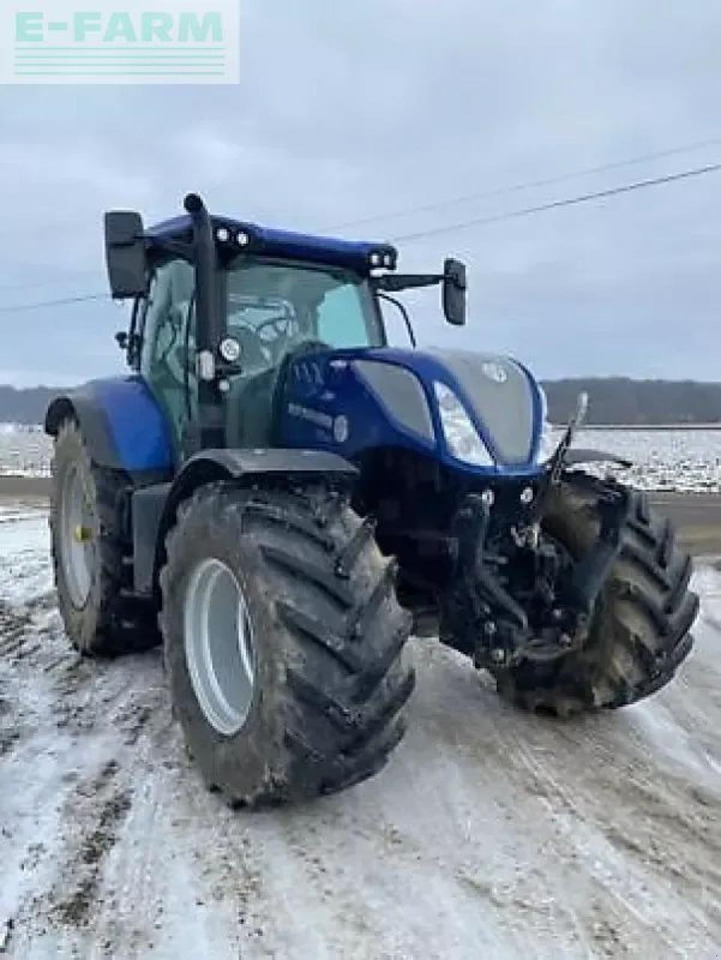 New Holland t7.210 autocommand blue power - Трактор: фото 1 New Holland t7.210 autocommand blue power - Трактор: фото 1
