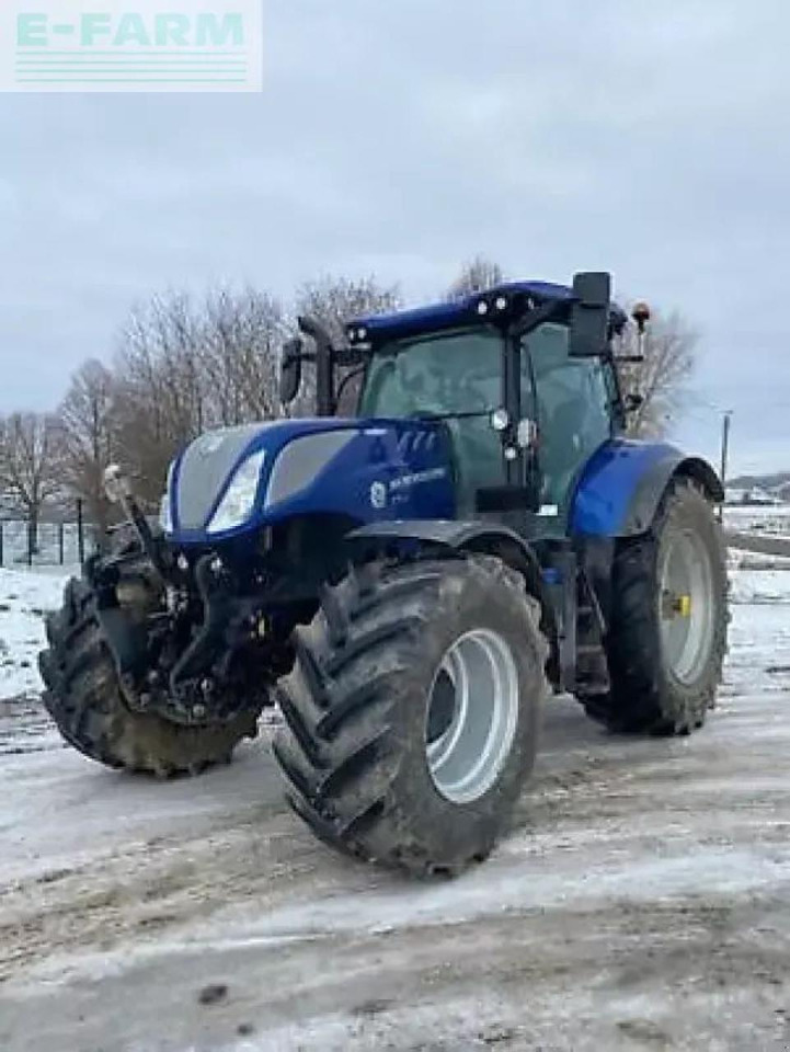 New Holland t7.210 autocommand blue power - Трактор: фото 2 New Holland t7.210 autocommand blue power - Трактор: фото 2