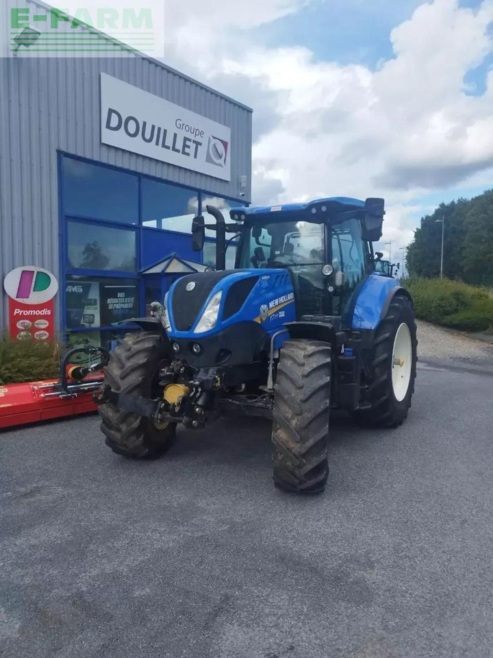 New Holland t7.210acswii - Трактор: фото 1 New Holland t7.210acswii - Трактор: фото 1