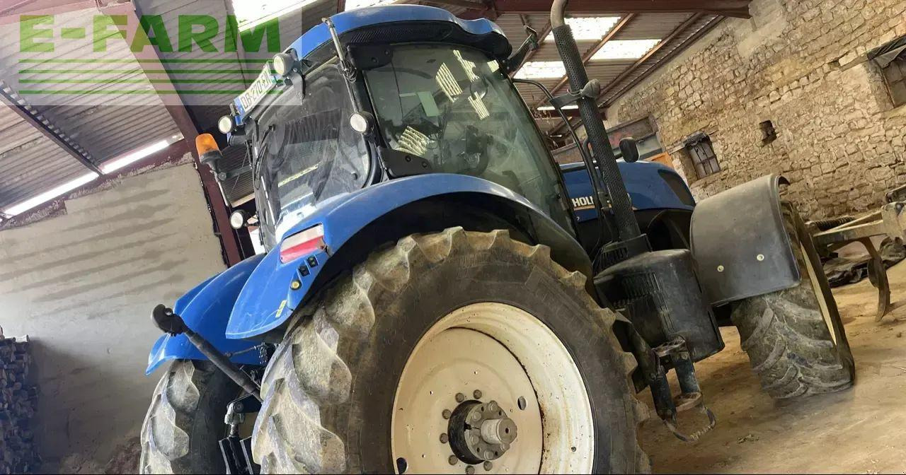 New Holland t7.220 sw - Трактор: фото 2 New Holland t7.220 sw - Трактор: фото 2