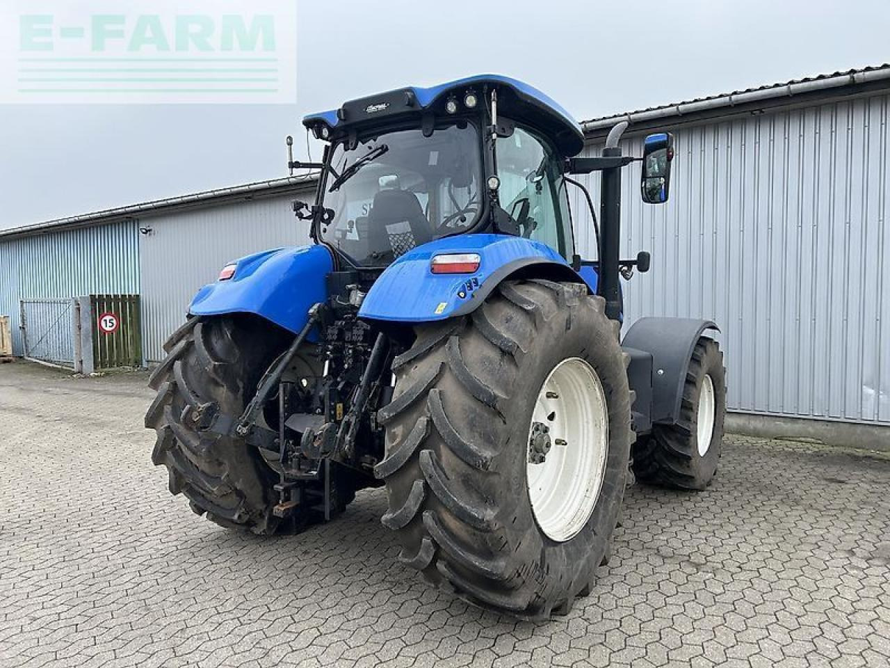 Трактор New Holland t7.230: фото 14