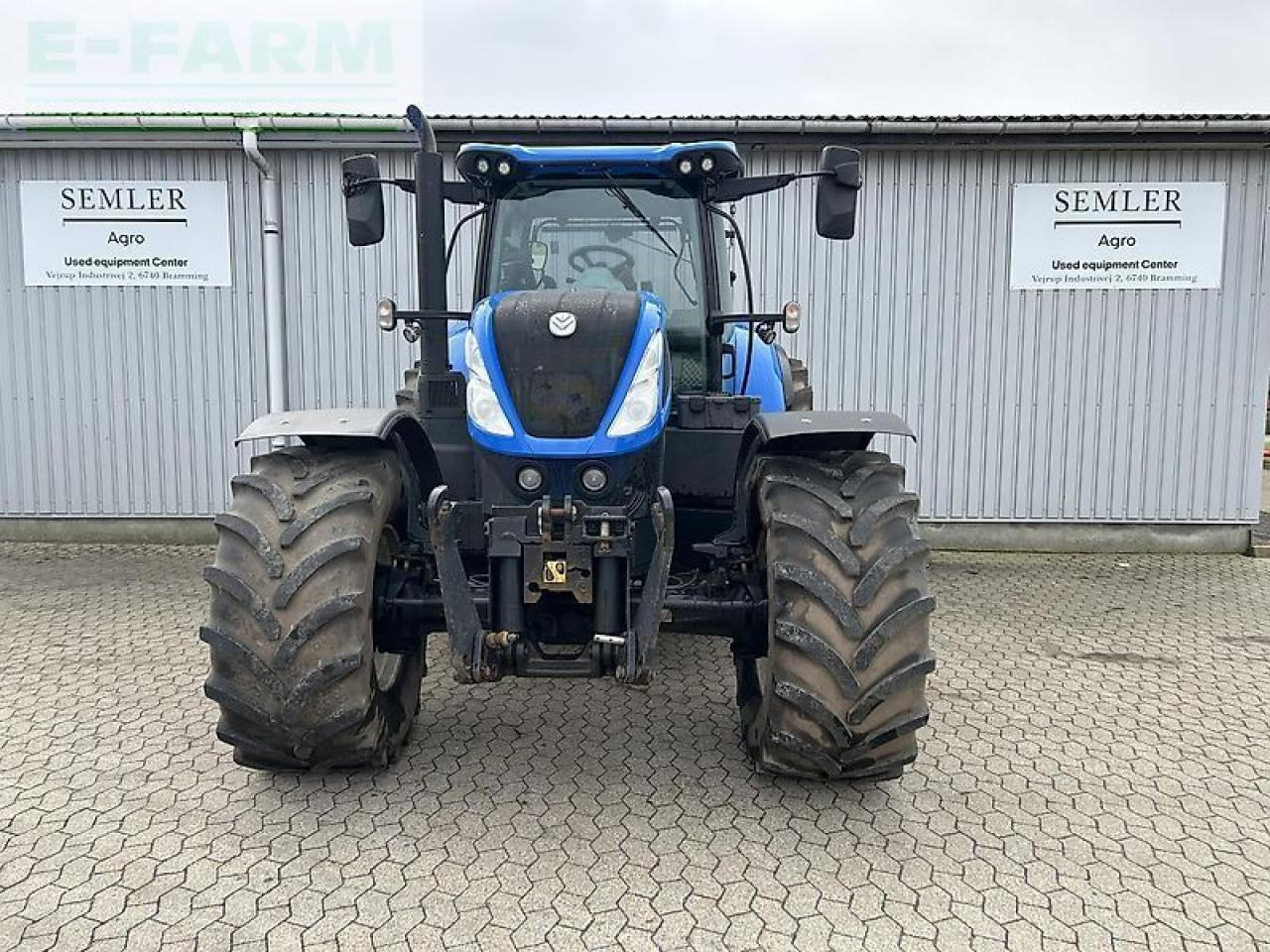 Трактор New Holland t7.230: фото 9