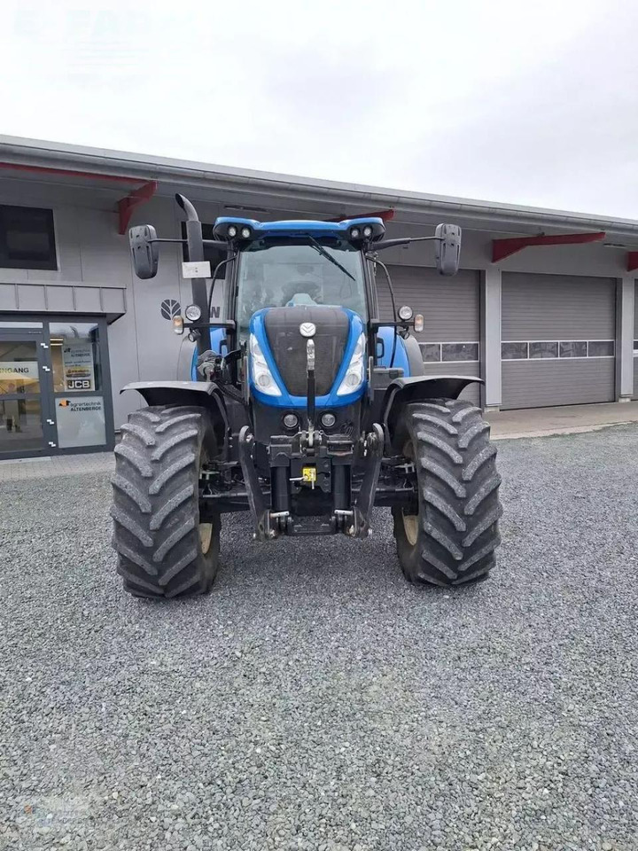 New Holland t7.230 ac - Трактор: фото 3 New Holland t7.230 ac - Трактор: фото 3