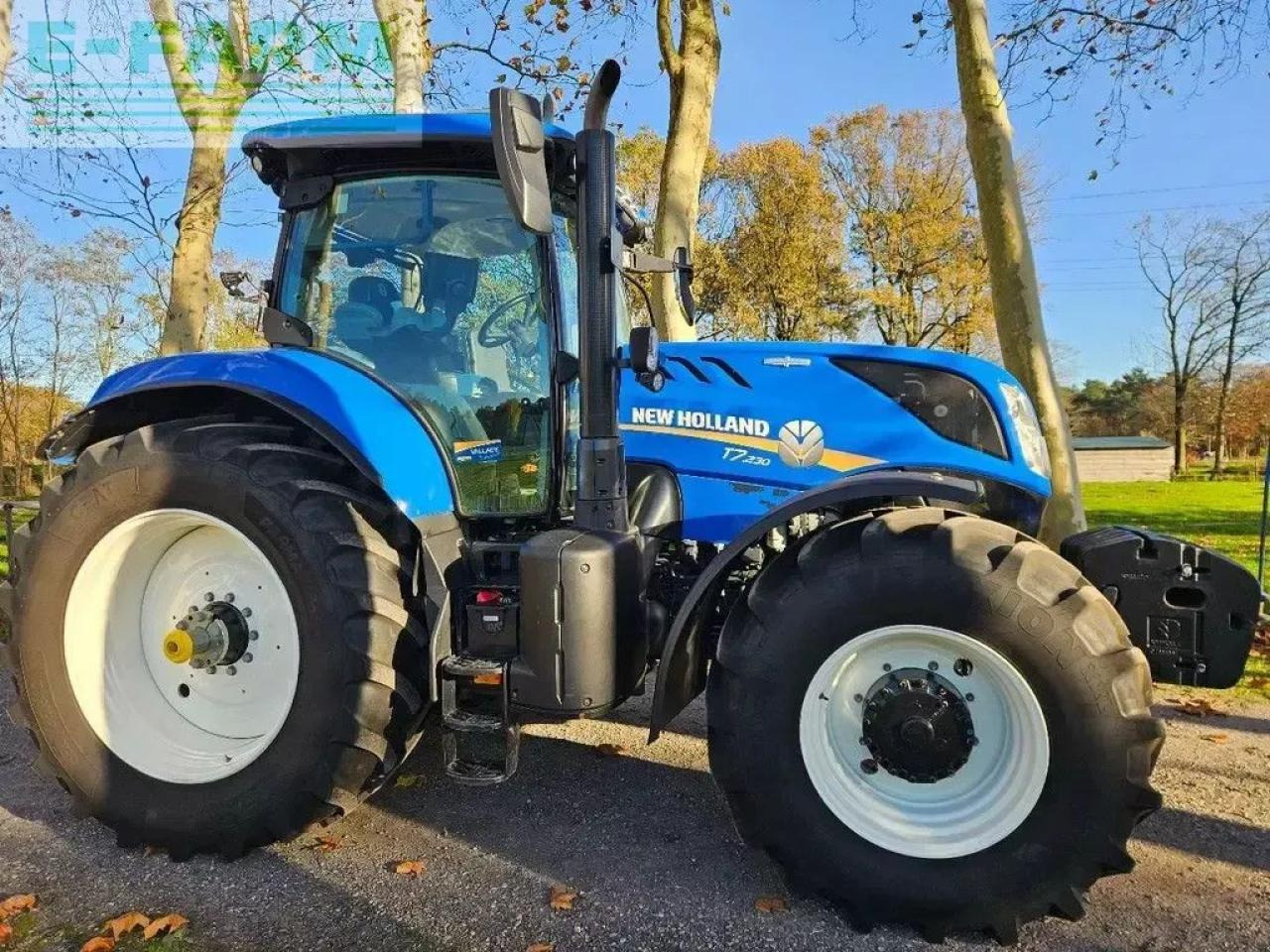 New Holland t7.230 ac auto command t7.225 t7.245 t7.260 t7.270 - Трактор: фото 4 New Holland t7.230 ac auto command t7.225 t7.245 t7.260 t7.270 - Трактор: фото 4