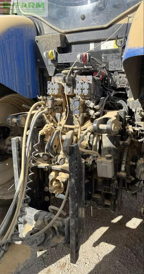 New Holland t7.245 ac n°25 - Трактор: фото 5 New Holland t7.245 ac n°25 - Трактор: фото 5