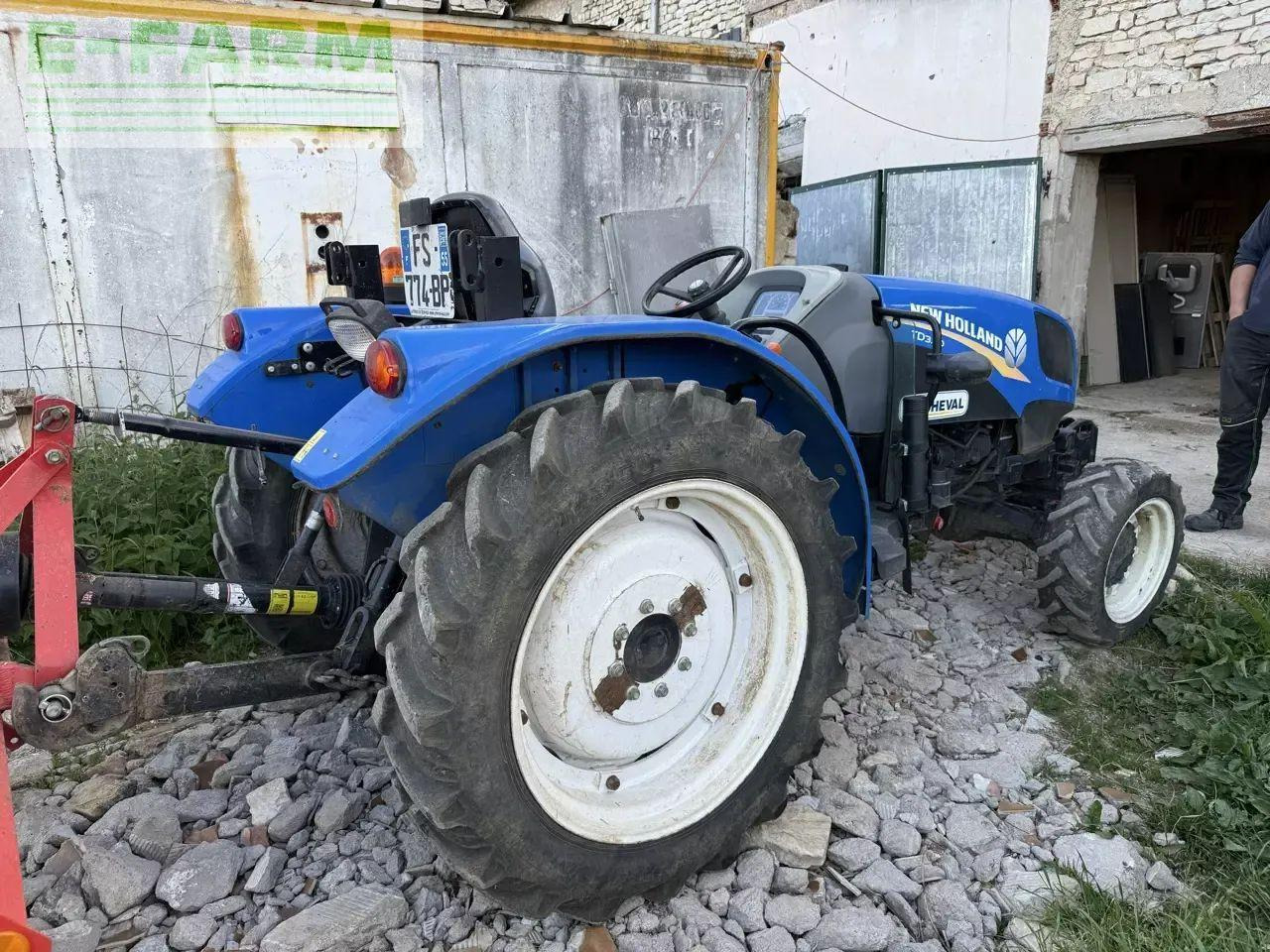 New Holland td3.50 - Трактор: фото 3 New Holland td3.50 - Трактор: фото 3