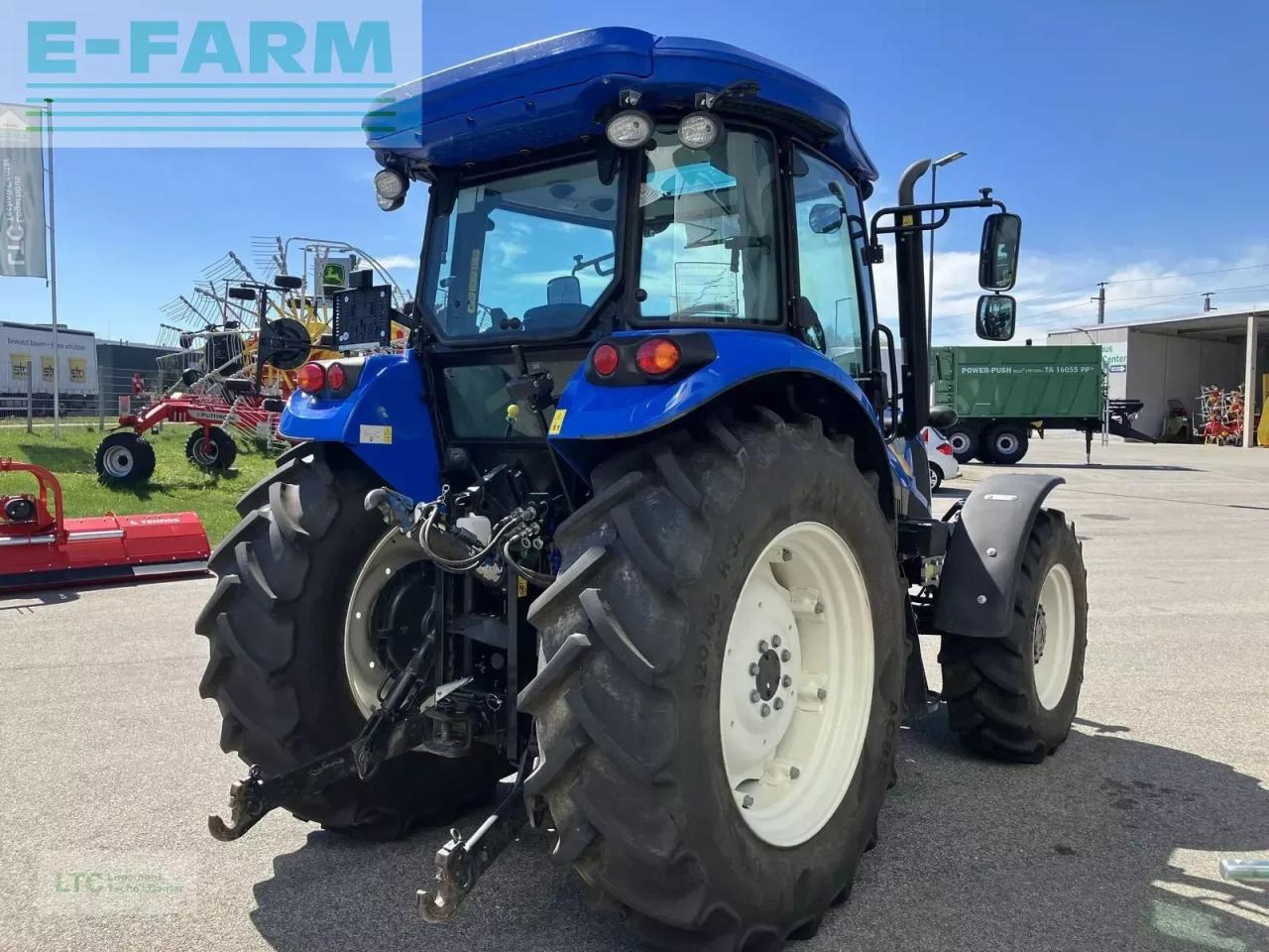 New Holland td5.85 - Трактор: фото 3 New Holland td5.85 - Трактор: фото 3