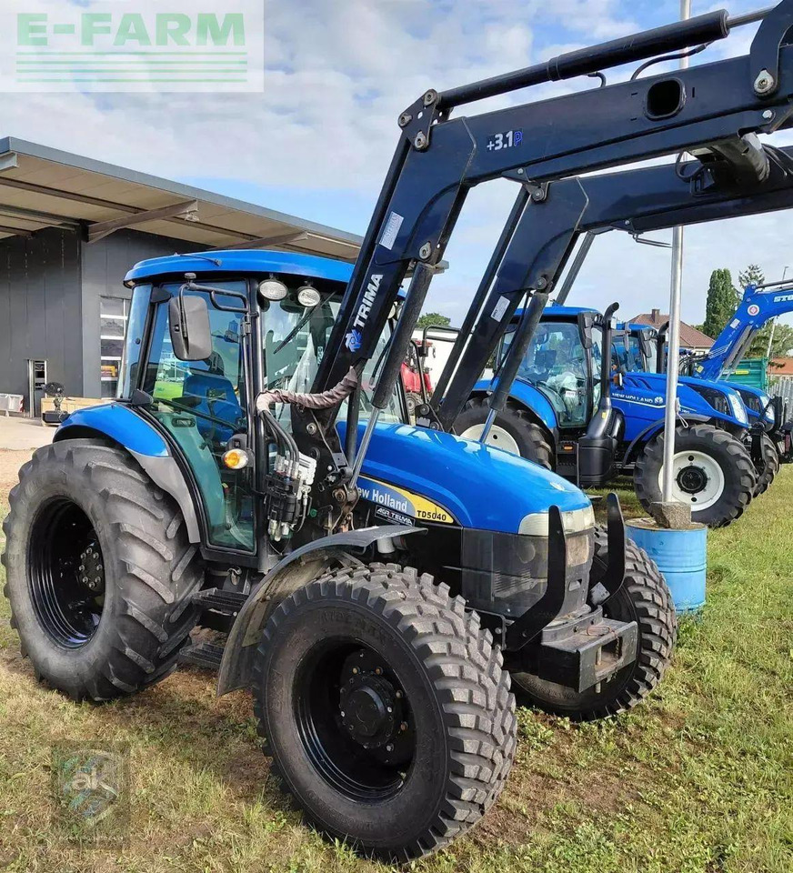 New Holland td5040 - Трактор: фото 1 New Holland td5040 - Трактор: фото 1