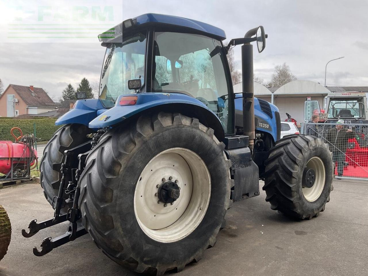 New Holland tg 285 - Трактор: фото 5 New Holland tg 285 - Трактор: фото 5