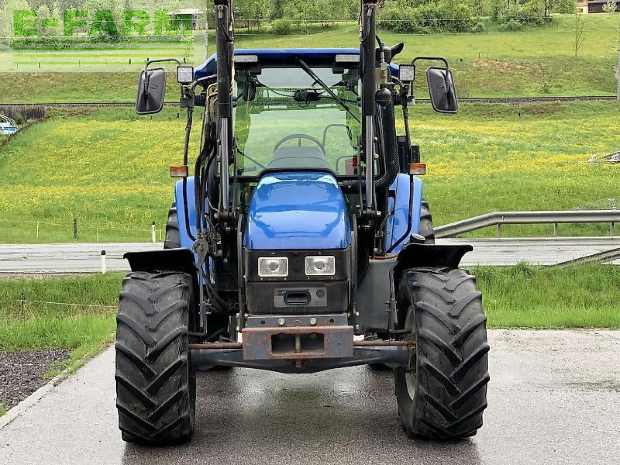 New Holland tl 70 a + hauer frontlader A - Трактор: фото 4 New Holland tl 70 a + hauer frontlader A - Трактор: фото 4