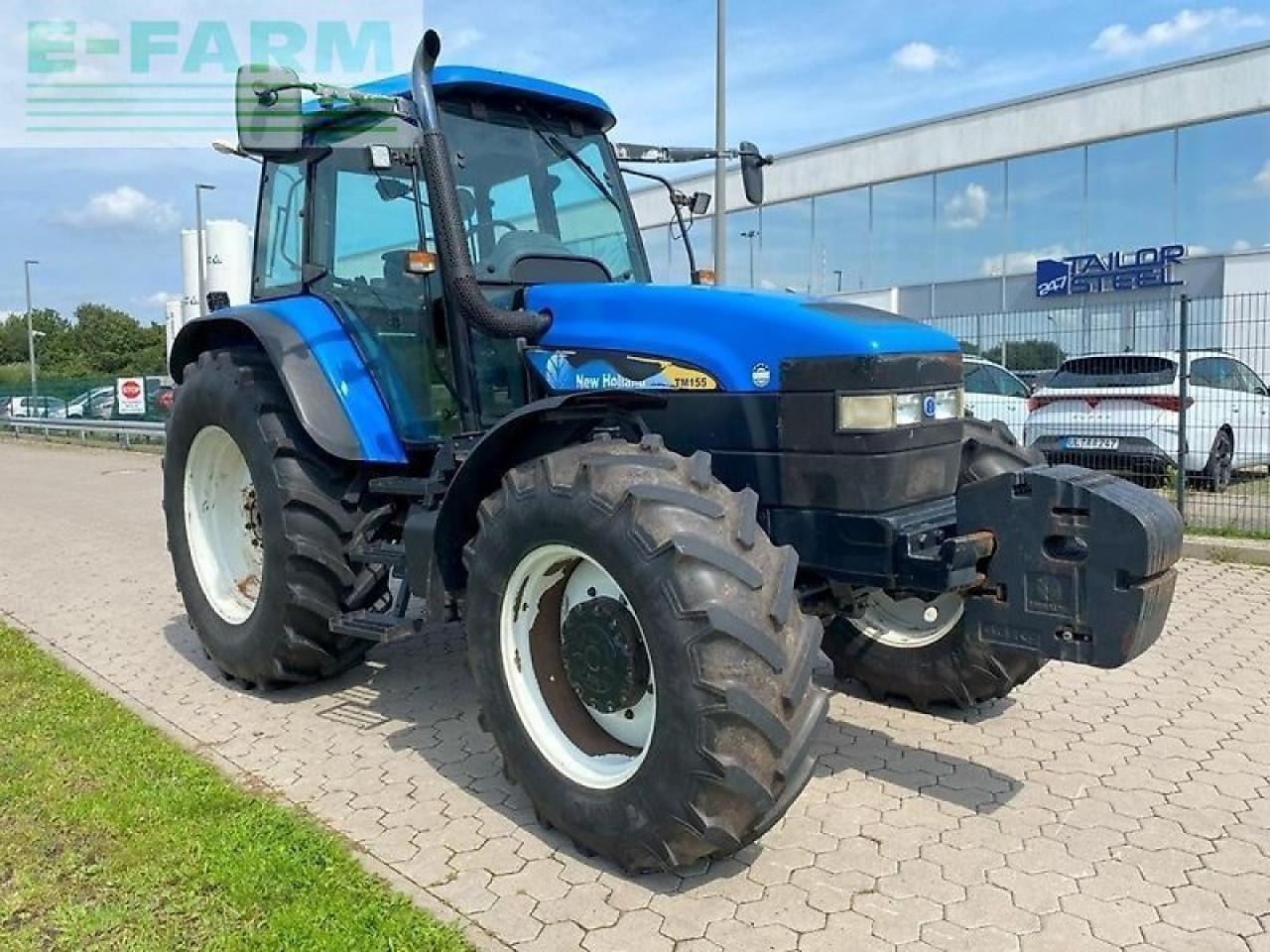 New Holland tm 155 - Трактор: фото 3 New Holland tm 155 - Трактор: фото 3