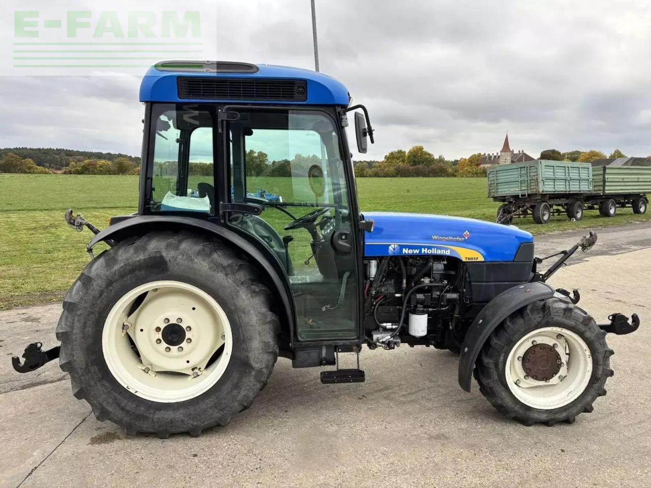 New Holland tn 85 fa dt supersteer - Трактор: фото 5 New Holland tn 85 fa dt supersteer - Трактор: фото 5