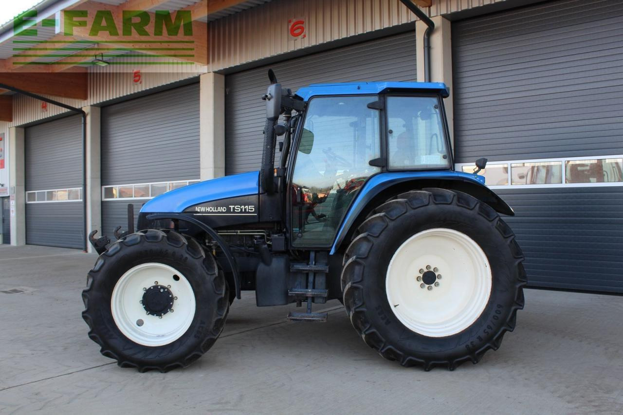 New Holland ts115 - Трактор: фото 1 New Holland ts115 - Трактор: фото 1
