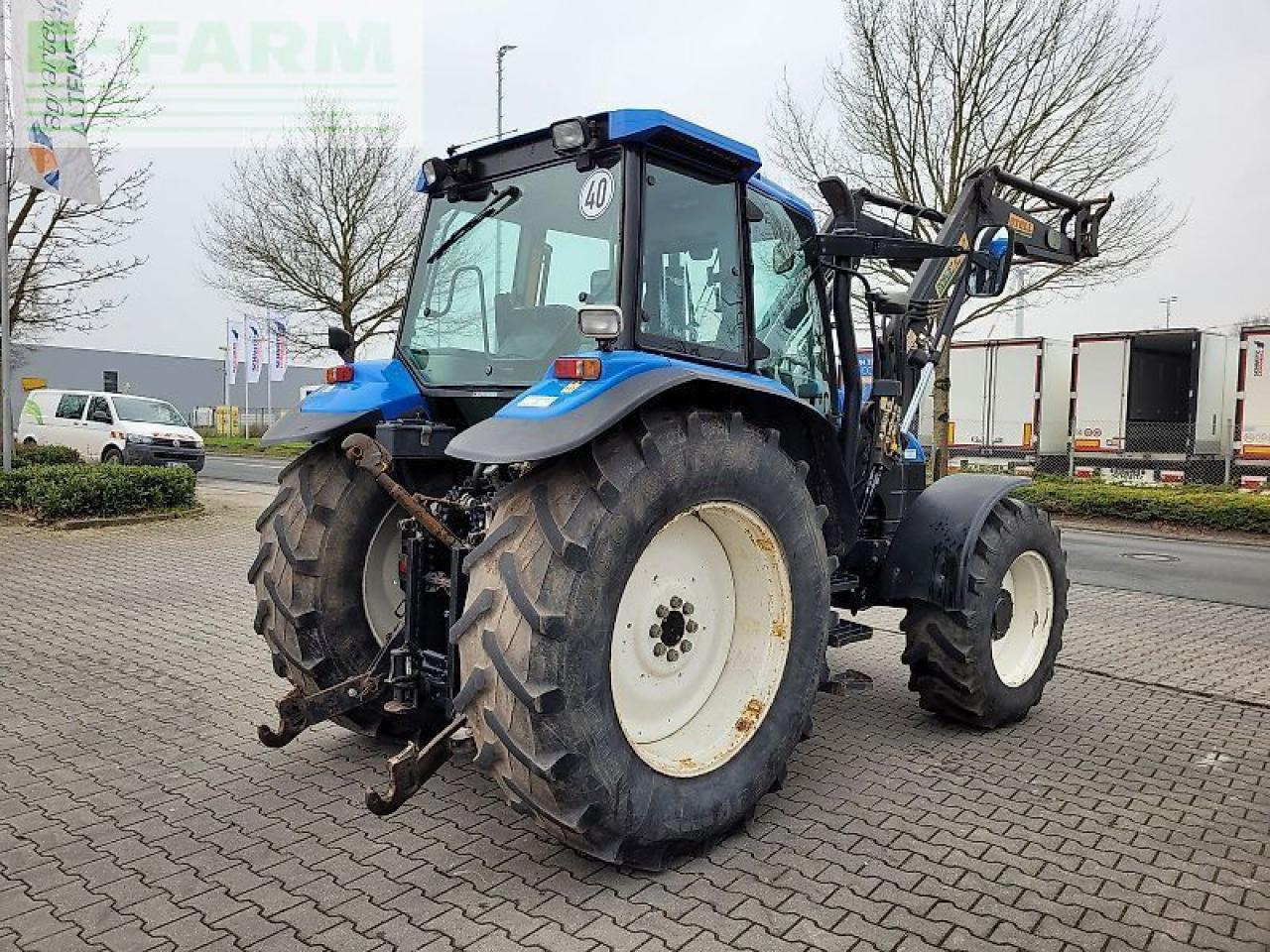 New Holland ts115 / ts 115 - Трактор: фото 4 New Holland ts115 / ts 115 - Трактор: фото 4