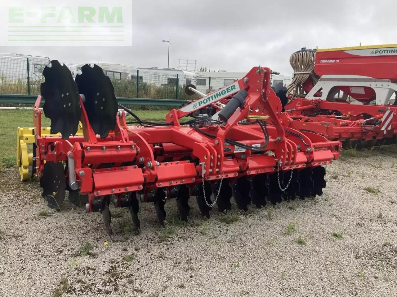 Pöttinger terradisc 3501 - Культиватор: фото 2 Pöttinger terradisc 3501 - Культиватор: фото 2