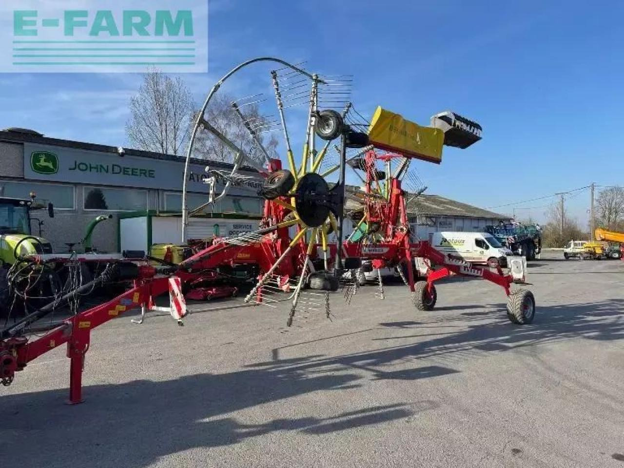 Pöttinger top 812 - Сіноворушилка: фото 1 Pöttinger top 812 - Сіноворушилка: фото 1