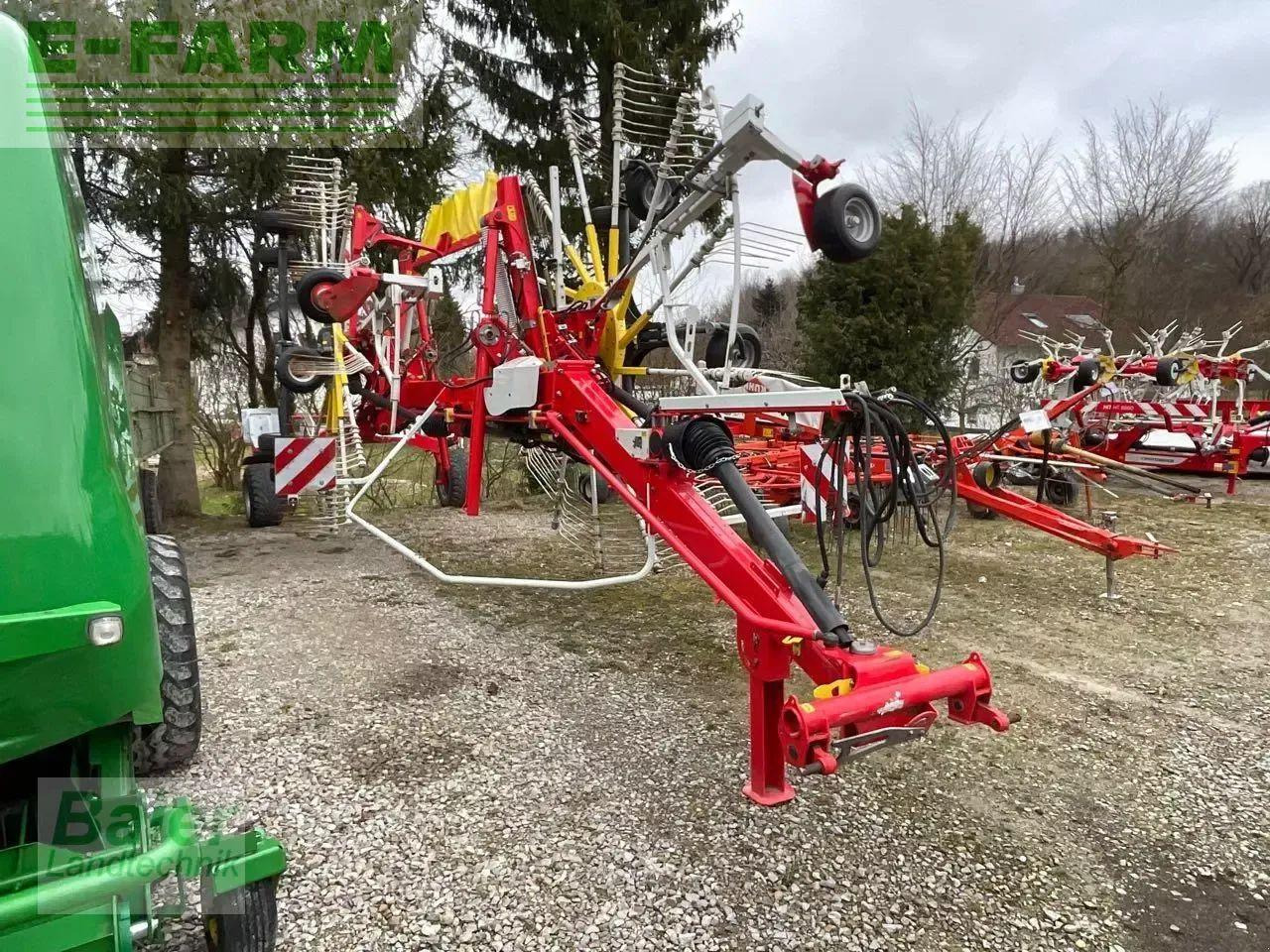 Pöttinger top 812 - Сіноворушилка: фото 1 Pöttinger top 812 - Сіноворушилка: фото 1