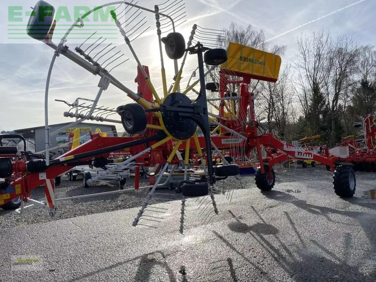 Pöttinger top 812 - Сіноворушилка: фото 2 Pöttinger top 812 - Сіноворушилка: фото 2