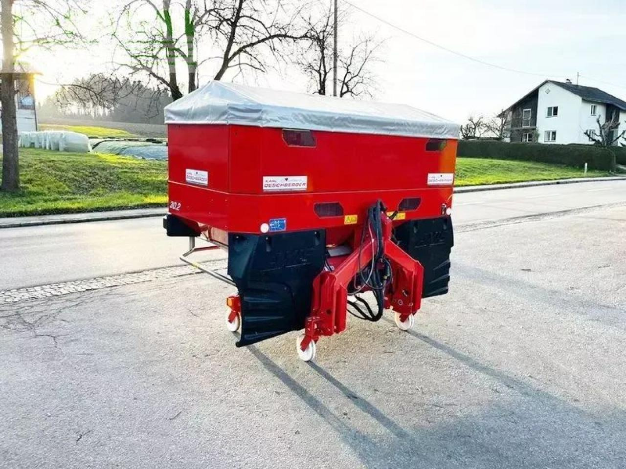 Rauch axis h 30.2 emc+w wiegestreuer - Розкидач добрив: фото 3 Rauch axis h 30.2 emc+w wiegestreuer - Розкидач добрив: фото 3