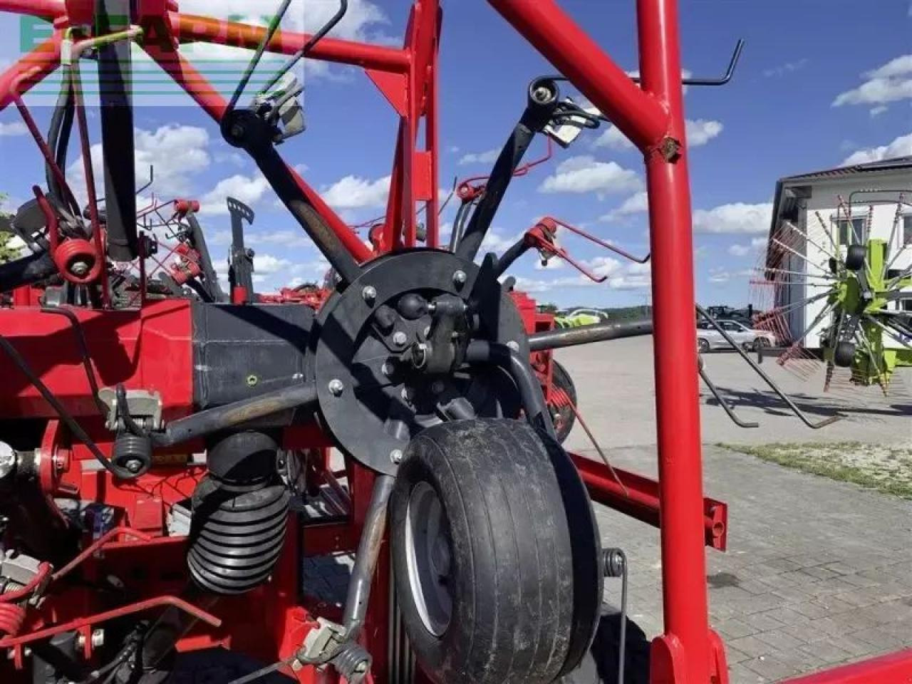 SIP spider 1300 / 12 t - Сіноворушилка: фото 5 SIP spider 1300 / 12 t - Сіноворушилка: фото 5