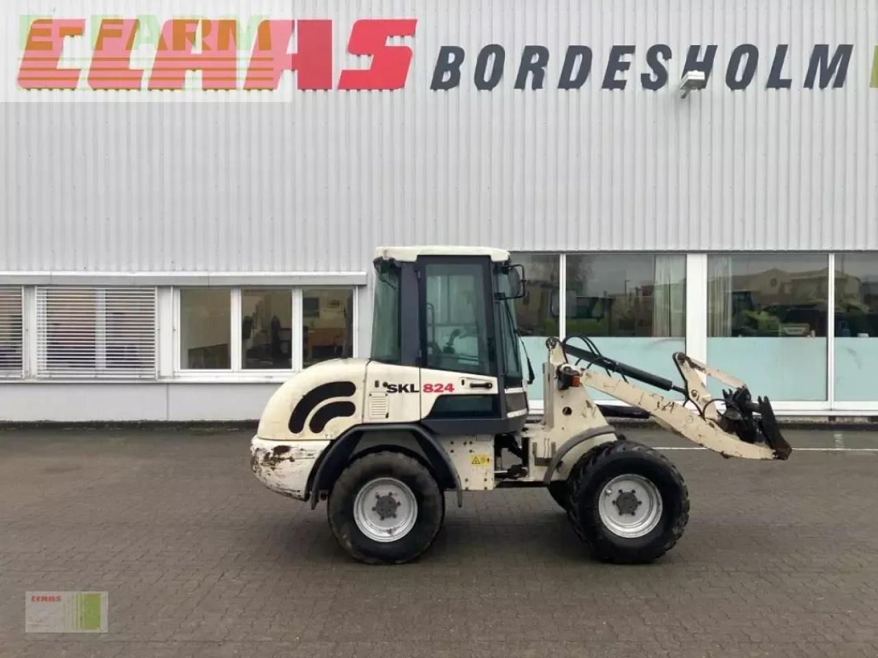 Schaeff skl 824 - Міні-екскаватор: фото 4 Schaeff skl 824 - Міні-екскаватор: фото 4