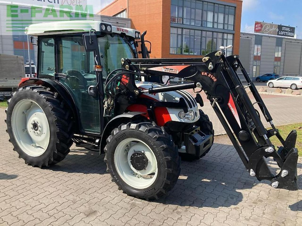 Steyr 370 kompakt - Трактор: фото 3 Steyr 370 kompakt - Трактор: фото 3
